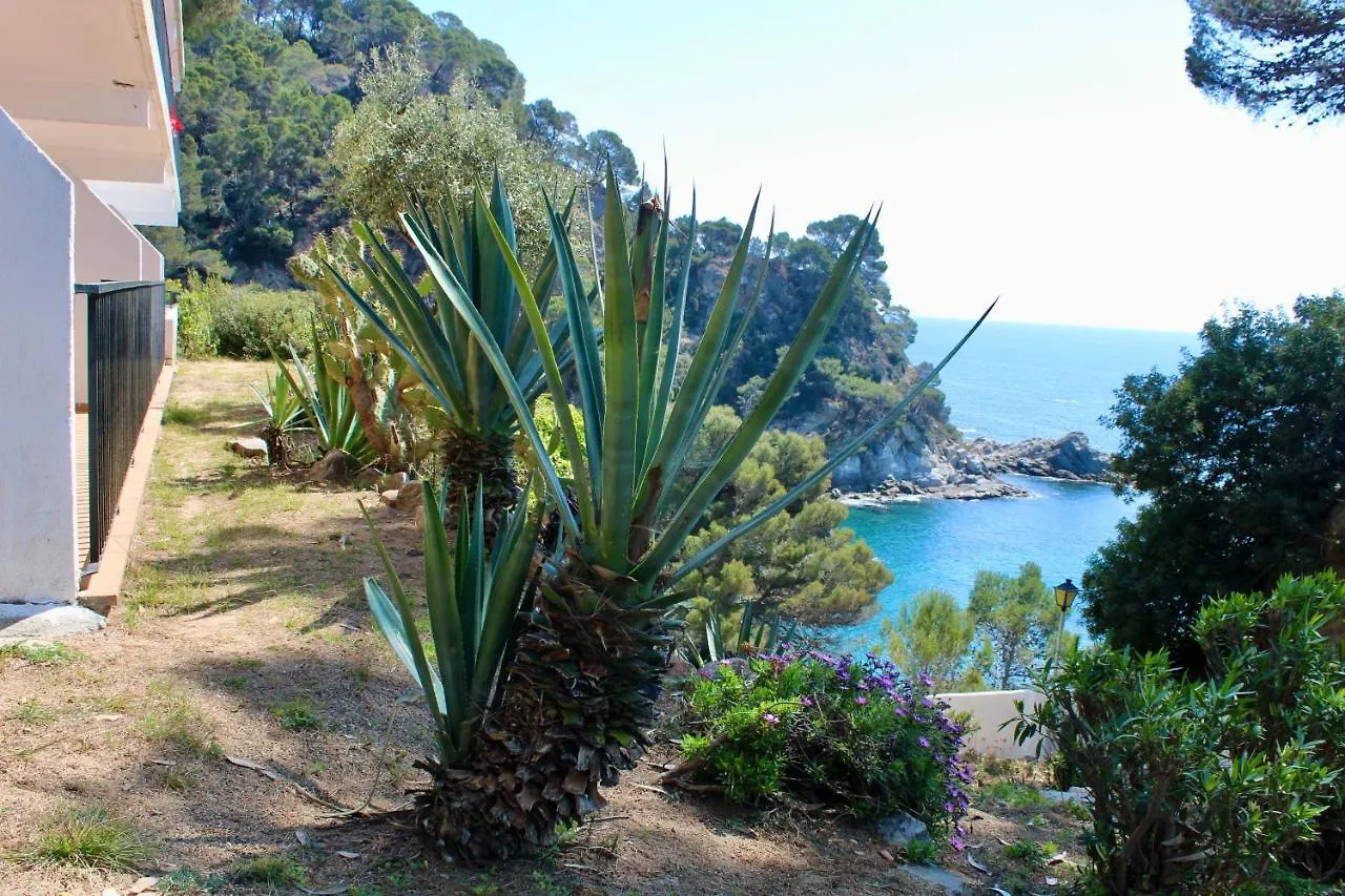 Apartamentos Cala Llevado Tossa de Mar 0*,  Spain