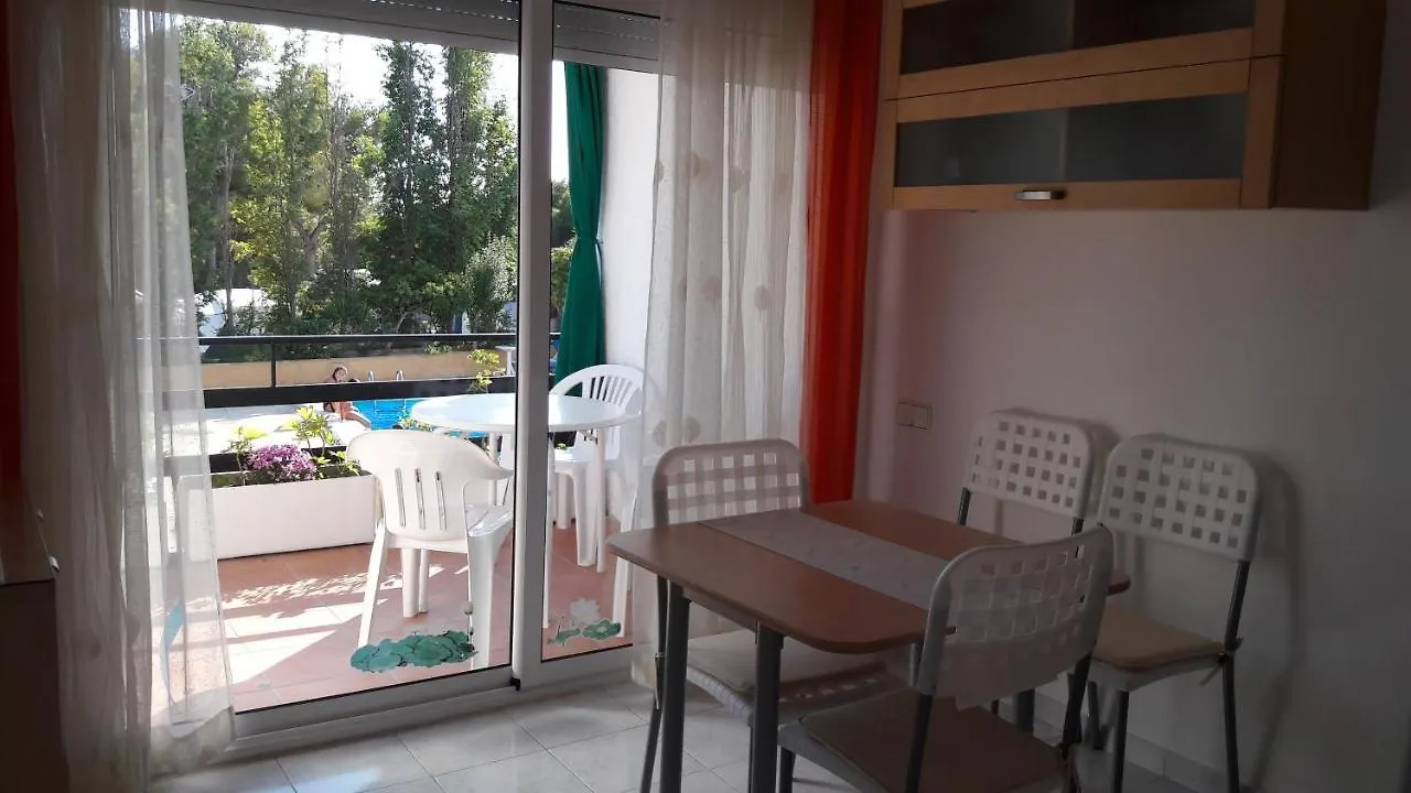 公寓 Apartamentos Cala Llevado 滨海托萨
