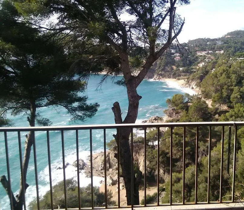 Apartamentos Cala Llevado 滨海托萨 公寓