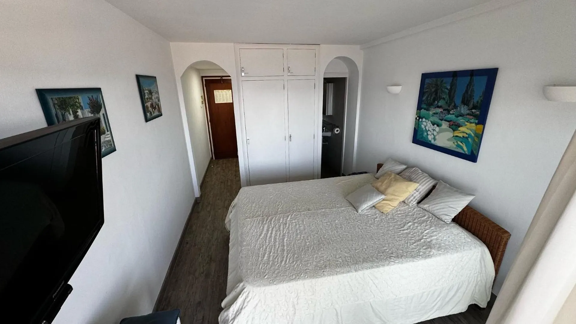 Apartamentos Cala Llevado Tossa de Mar